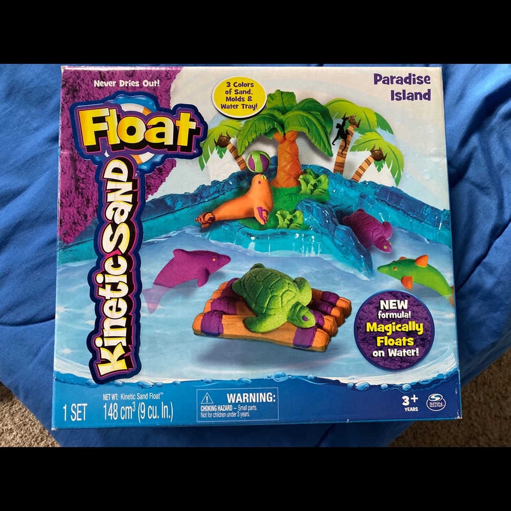 Kinetic sand float